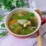 季節の変わり目に♪春野菜と大豆のニンニクスープ