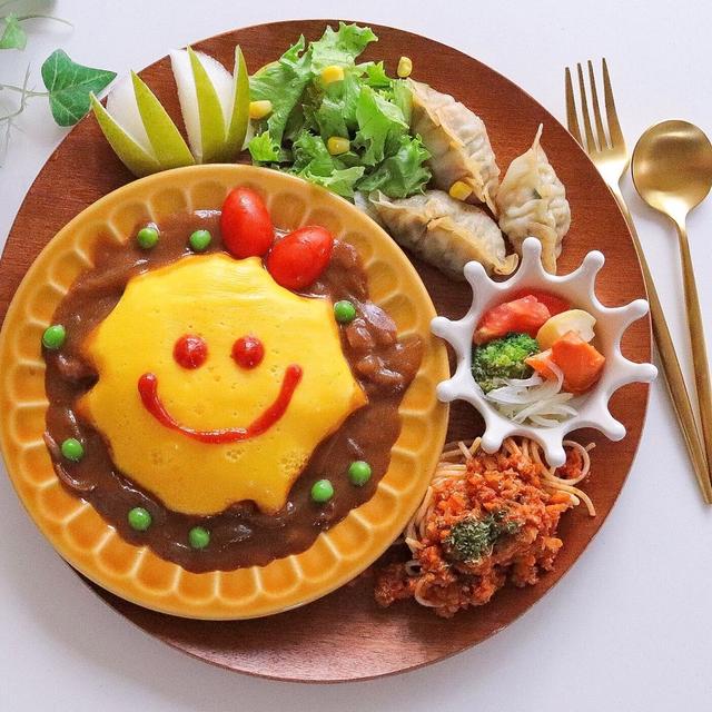 オムハヤシ＊中身はケチャップライス？！
