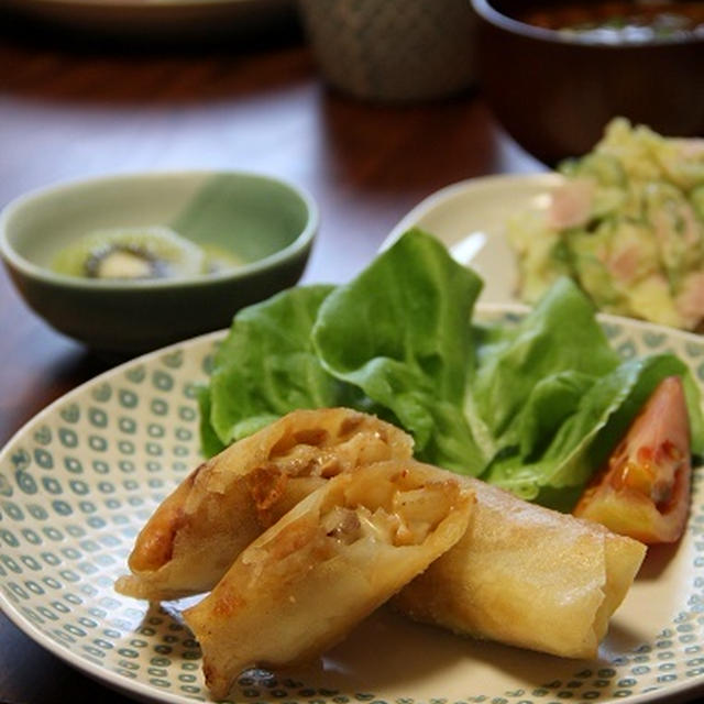 豚キムチーズ春巻き。