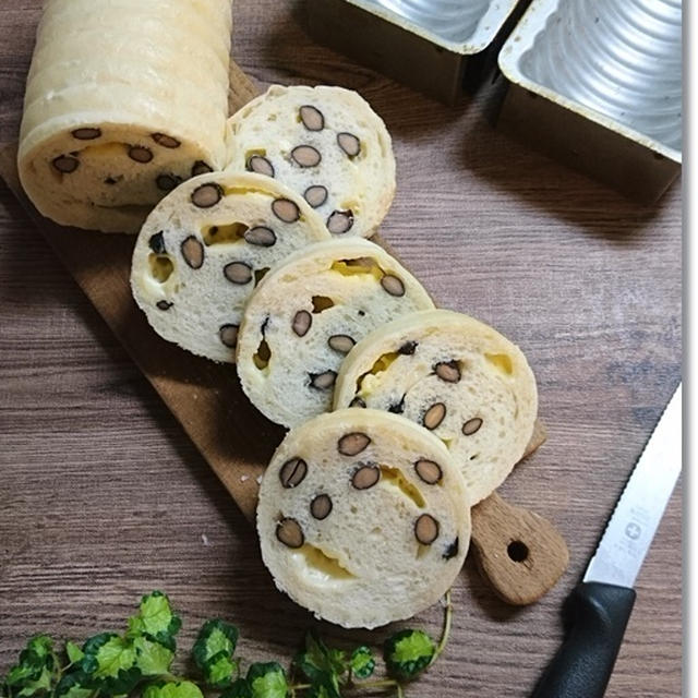 黒豆とチーズの厚焼きイングリッシュマフィンと、ねぇ～チューしてもイイ？