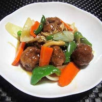 冷めてもふっくらジューシー♪ 肉団子の酢豚風甘酢あんかけ