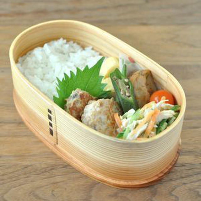 鶏つくね弁当