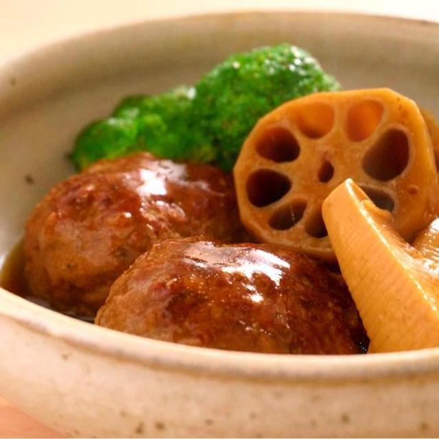 ふっくらやわらか食感！和風煮込みお麩ハンバーグ