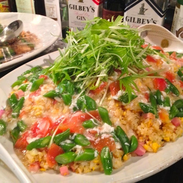 音楽と中国茶を楽しむ食事会　そるとまとあんかけ炒飯
