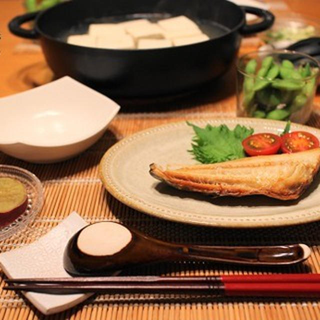 ストウブで『湯豆腐』の献立。