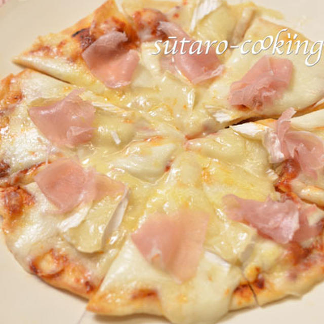 簡単！3種のチーズのピザ、トマトサルチャでピザソース