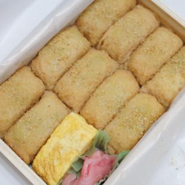 銀座ふくよし　小いなり（稲荷寿司）と大阪タコ焼きがおいしい♪