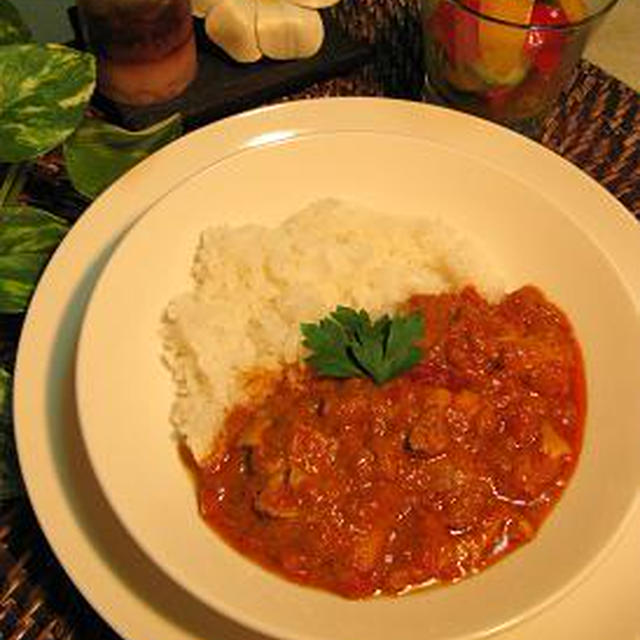 チキンカレー （ヨーグルト＆トマト）