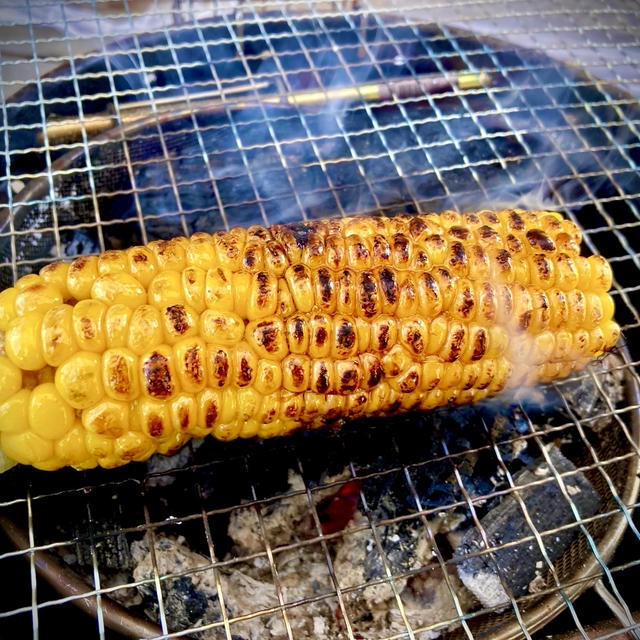 絶品！誰もが喜ぶ焼きとうもろこし