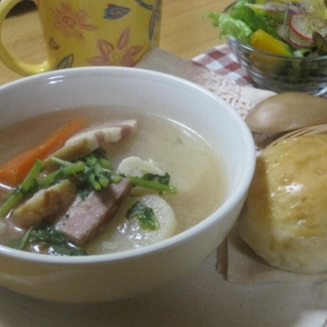 大根とベーコンのポトフ風☆