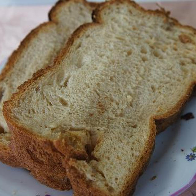 こんがりメープル食パン