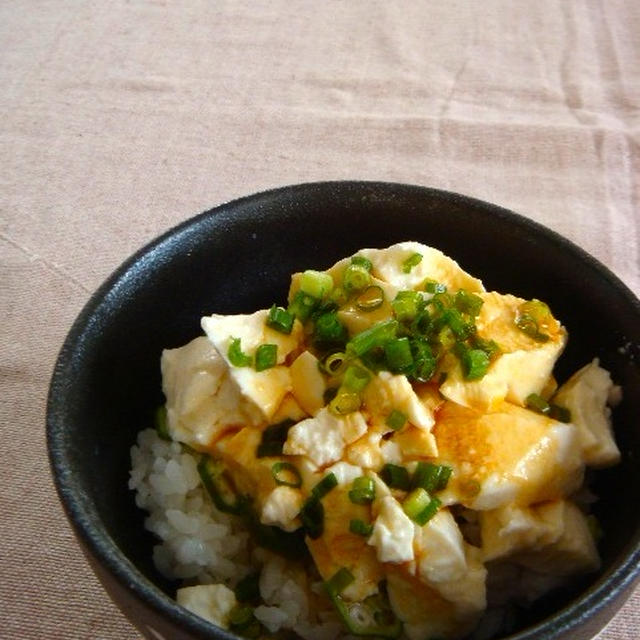 豆腐のっけ丼