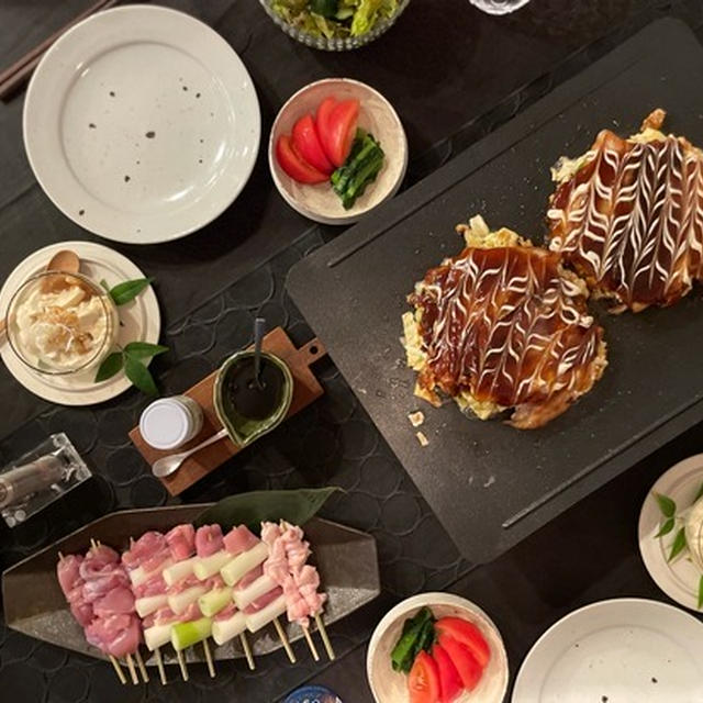 【アビエンマジックグリル】お好み焼きと焼き鳥でウハウハの週末ごはん