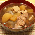 豚肉のうまみたっぷり♪大根とれんこんの煮物