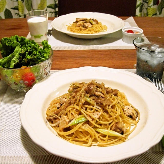 鶏肉と葱と茸の和風パスタ