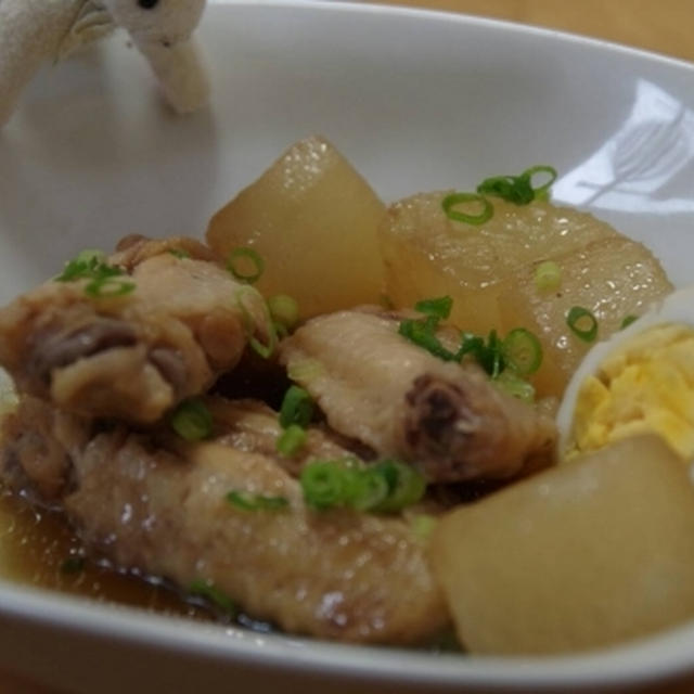 大根と手羽先の甘酢煮☆