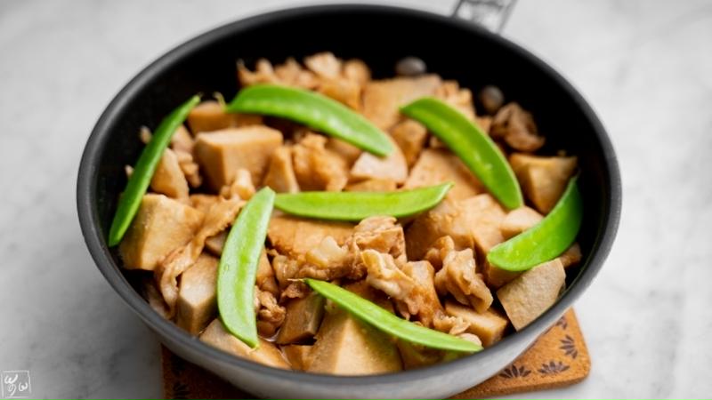 里芋と豚バラ肉の煮物のレシピ