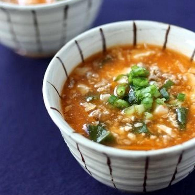 ふるふる豆腐とひき肉の韓国風スープ