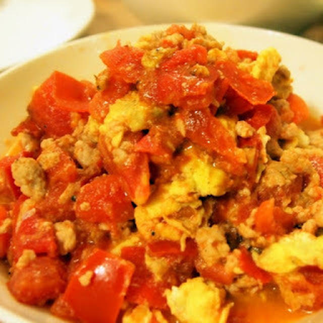 蕃茄肉片炒蛋│トマトと豚肉の中華風卵とじ