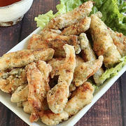 片手でつまめるから危険です！鶏むね肉のあおさスティックチキン
