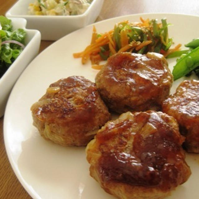 野菜たっぷり肉団子・人参とピーマンのキンピラ