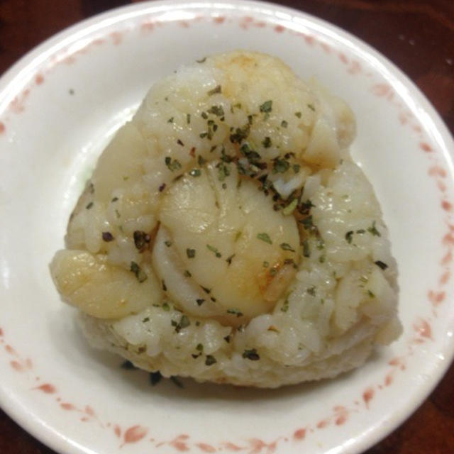 ホタテバター焼きおにぎり