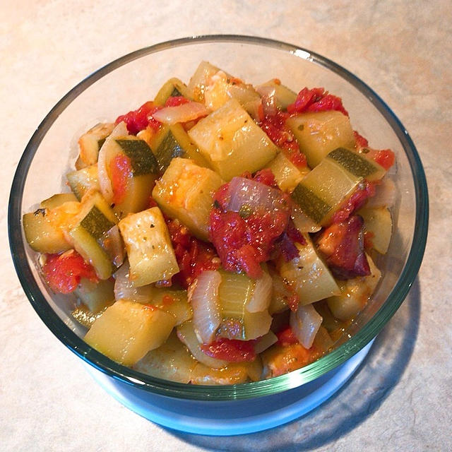 野菜を食べる