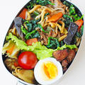 ４月２２日　月曜日　黒酢焼きそば