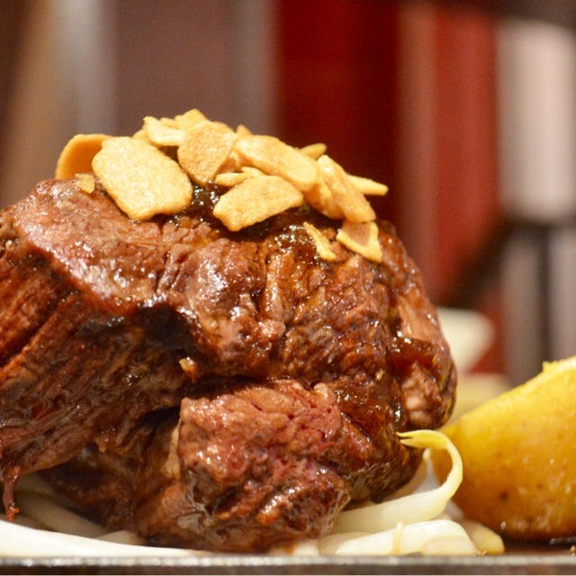 ヒレ肉の宝山　銀座数寄屋橋店　ヒレ肉＆ミートオークションが美味しく楽しい店