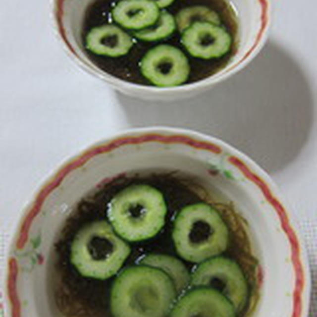「蛇の目キュウリのもずく酢」