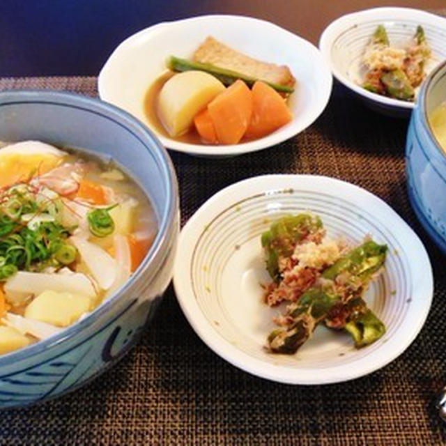 充電切れが続くよ・・・味噌にゅう麺落とし玉子入り♪