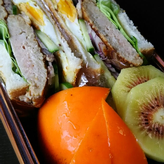 ハンバーグサンドイッチ弁当