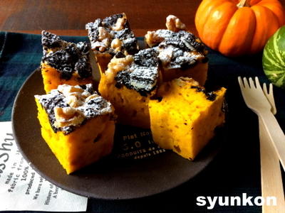 ハロウィンに レンジで３分 タッパーで かぼちゃとオレオのケーキ