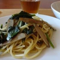 ゴボウと小松菜のパスタ