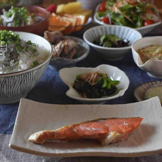 朝ごはんと作り置き。