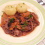 6月20日のアツアツキッチンは！ドイツ料理♪ザワーブラーデン風豚肉の赤ワイン煮とクヌーデル