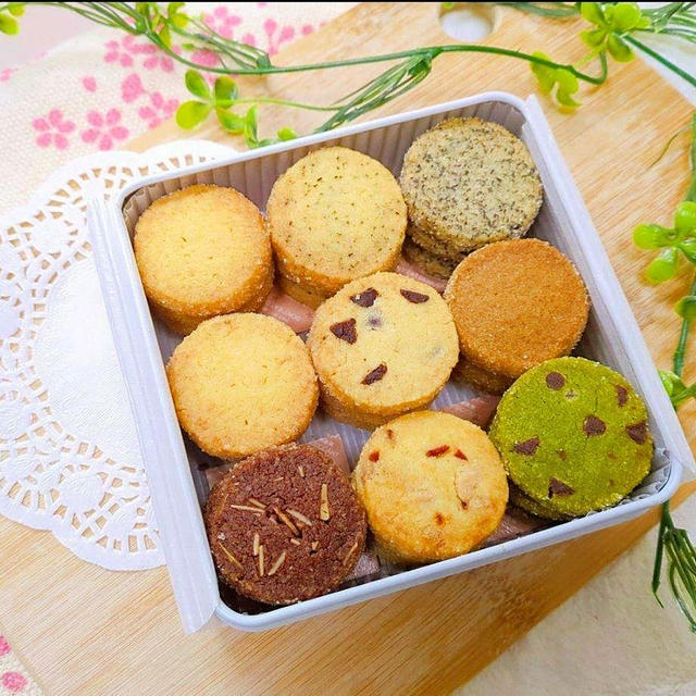 夏休みキッズイベント　プレゼントのクッキー缶を作ろう！