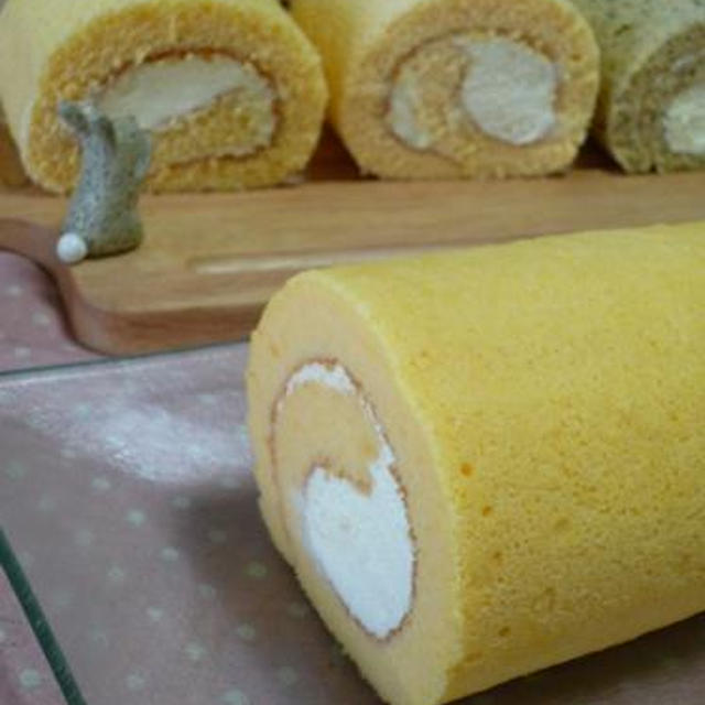 ロール、ロール、ロール、ロールケーキ作りました！！