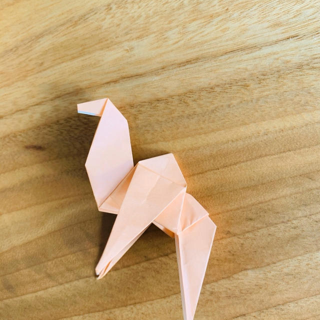 【シンプルに暇つぶし】折り紙でラクダ