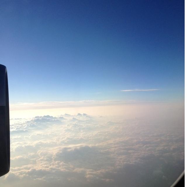 飛行機の風景と横浜〜
