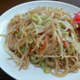 お昼は焼きラーメン