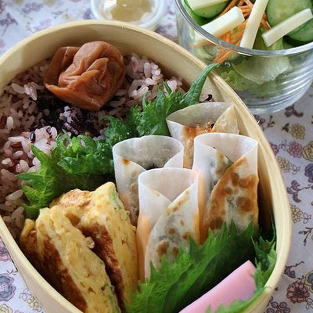 焼豚のチーズ包み焼き弁当とひとりランチプレート