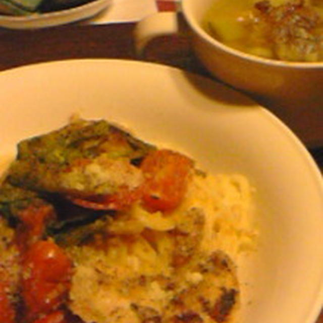 バンゴ覚書:鮭と野菜のスープと鶏のボリュームパスタ