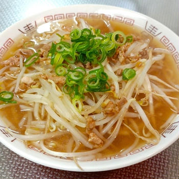 「もやしラーメン」