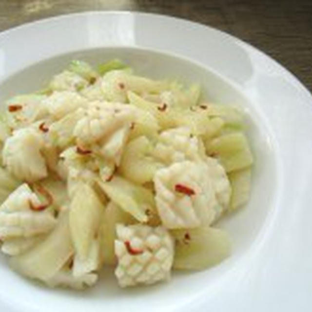 イカとセロリの塩炒め。