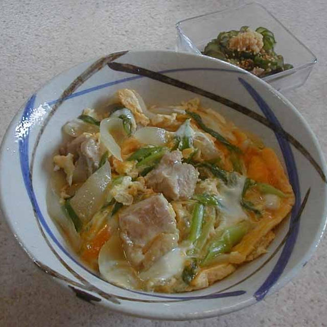親子丼＆自家製のお漬物