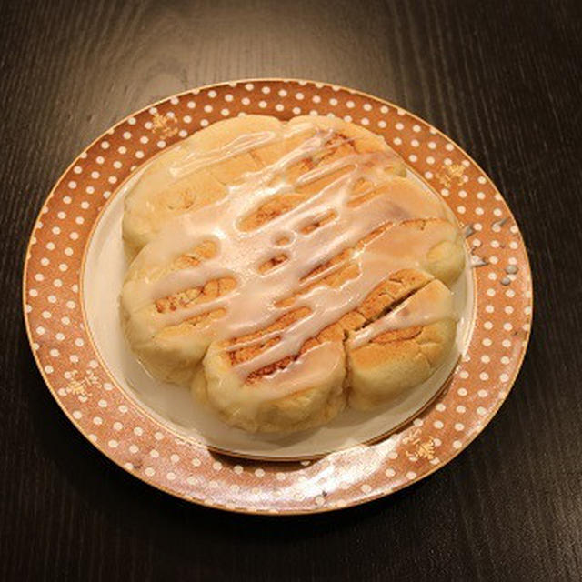 フライパンでシナモンロールを作りました～！！