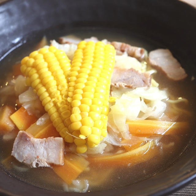 とうもろこし99円でゲット！夕ごはんはラーメンでした＼(^o^)／