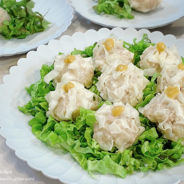 蒸し器不要‼︎ 包まず【簡単】お豆腐入りdeジューシー♪花シュウマイ