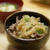 【レシピ】我が家の牛丼。生姜と油揚げと一緒に煮込む美味しさ。生卵、つゆだくを家で楽しもう
